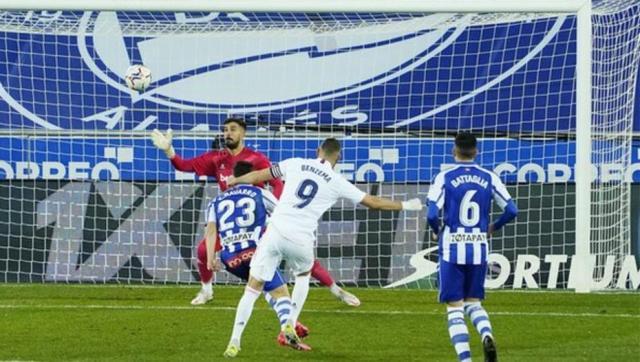 1617694583640081814.jpg _117850308_karimbenzemascoresforrealmadridagainstdeportivoalavesinjanuary.jpg